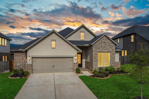 1112 Sienna Forest Ln, Pinehurst, TX, 77362-1965 | Card Image