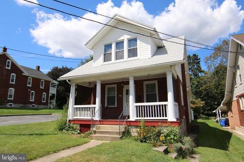 137 15th St, NEW CUMBERLAND, PA, 17070-1105 | Card Image