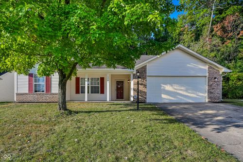 5501 Great Woods Dr, Indianapolis, IN, 46224-6162 | Card Image