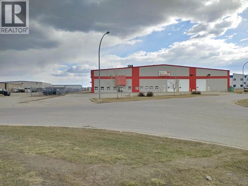 11203 Tahltan Rd, Fort St John, BC, V1J6G8 | Card Image