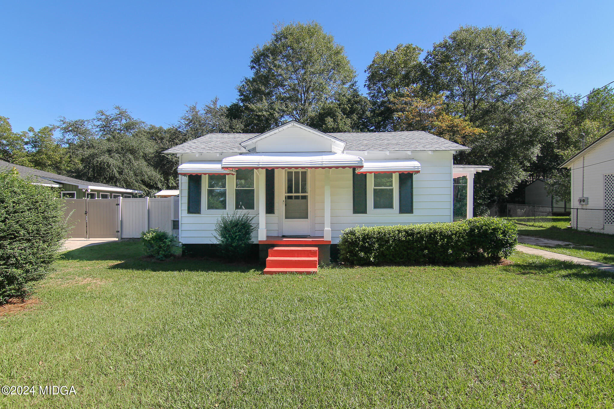 Jessup St, Cochran, GA 31014