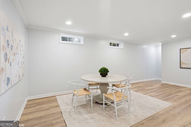 5273 Glenridge Dr, Townhouse with 3 bedrooms, 4 bathrooms and 2 parking in Sandy Springs GA | Image 56