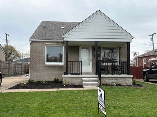 1072 11th St, Wyandotte, MI, 48192-3102 | Card Image