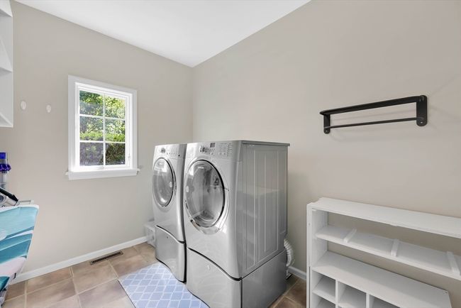 20 Ericka Cir, House other with 5 bedrooms, 6 bathrooms and 12 parking in East Longmeadow MA | Image 15