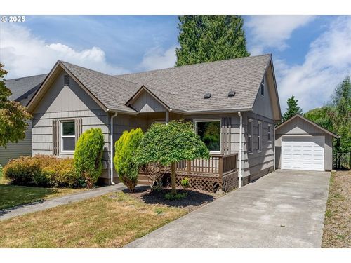 2732 Fir St, Longview, WA, 98632-2023 | Card Image