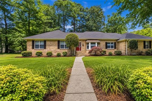 912 Upper Hastings Way, Virginia Beach, VA, 23452-6249 | Card Image