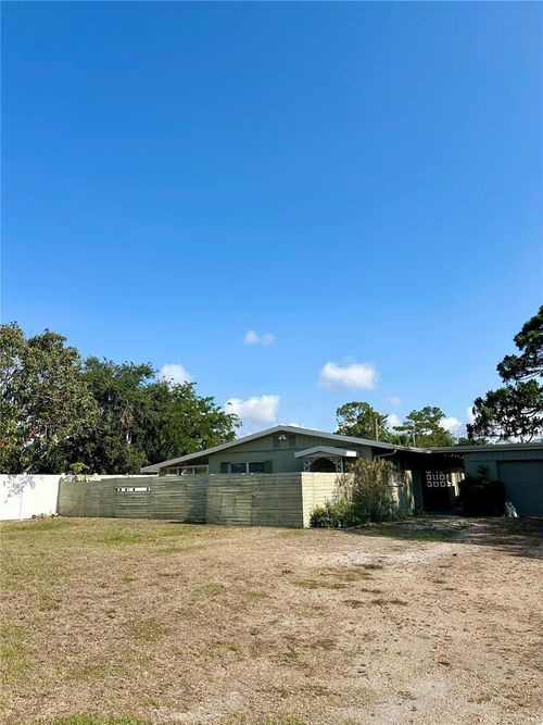 6916 Alderwood Dr, Sarasota, FL, 34243-1313 | Card Image