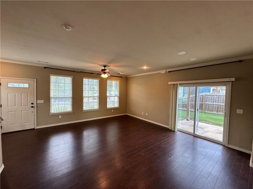 626 N Tennyson Ln, Fayetteville, AR, 72704-7540 | Card Image