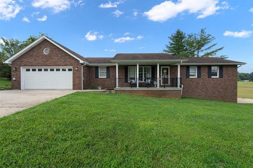 105 Maple St, Munfordville, KY, 42765-9116 | Card Image