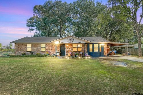 1500 N Oak Street, Grand Saline, TX, 75140 | Card Image