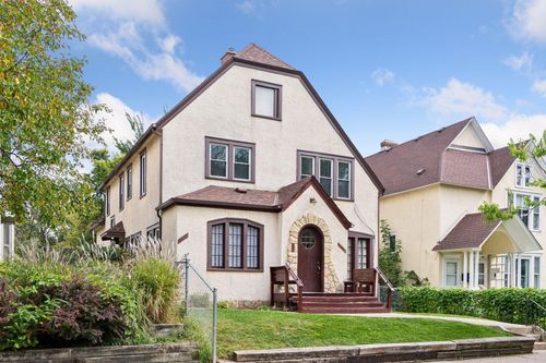 2630 Dupont Ave N, Minneapolis, MN, 55411-2023 | Card Image