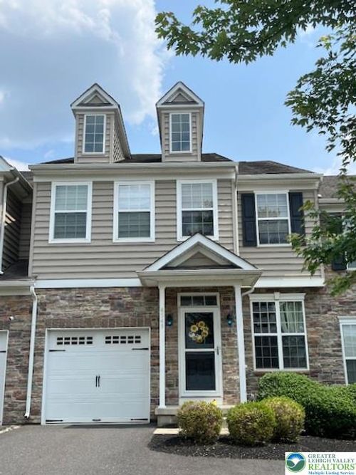 4549 Woodbrush Way, ALLENTOWN, PA, 18104-9265 | Card Image