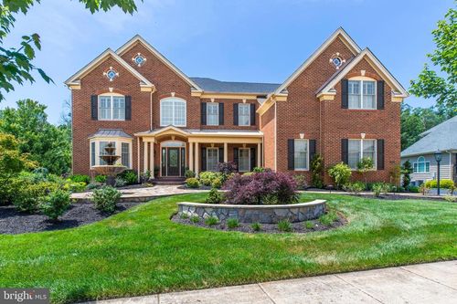 5206 Bonnie Brae Farm Dr, HAYMARKET, VA, 20169-8185 | Card Image