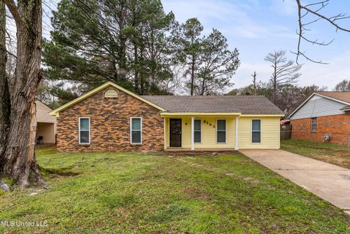 8193 Cedarbrook Dr, Southaven, MS, 38671-4703 | Card Image