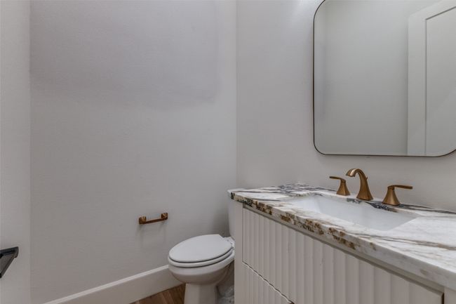 Front Powder Bath | Image 22