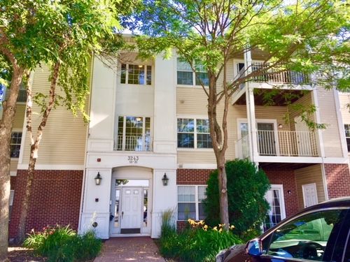 2c-3243 Stratford Ct, Lake Bluff, IL, 60044-2928 | Card Image