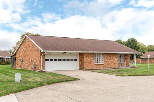 5907 Beech Ct, Dayton, OH, 45424-2421 | Card Image