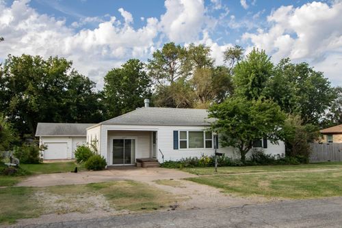 623 E Mulvane, Mulvane, KS, 67110 | Card Image