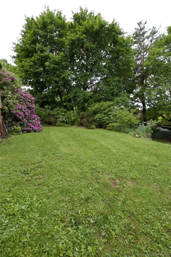 85 Hillcrest Ter, House other with 4 bedrooms, 2 bathrooms and null parking in Meriden CT | Image 32