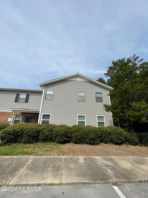 249 Cordell Cir, Jacksonville, NC, 28540-2909 | Card Image