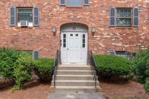 143-3 Fairfax Ave, Derry, NH, 03038-1531 | Card Image