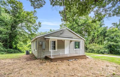 332 Holmes Street, House other with 3 bedrooms, 1 bathrooms and null parking in Shelby NC | Image 3