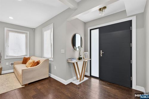 577 Grenville Ave, Teaneck, NJ, 07666-2158 | Card Image