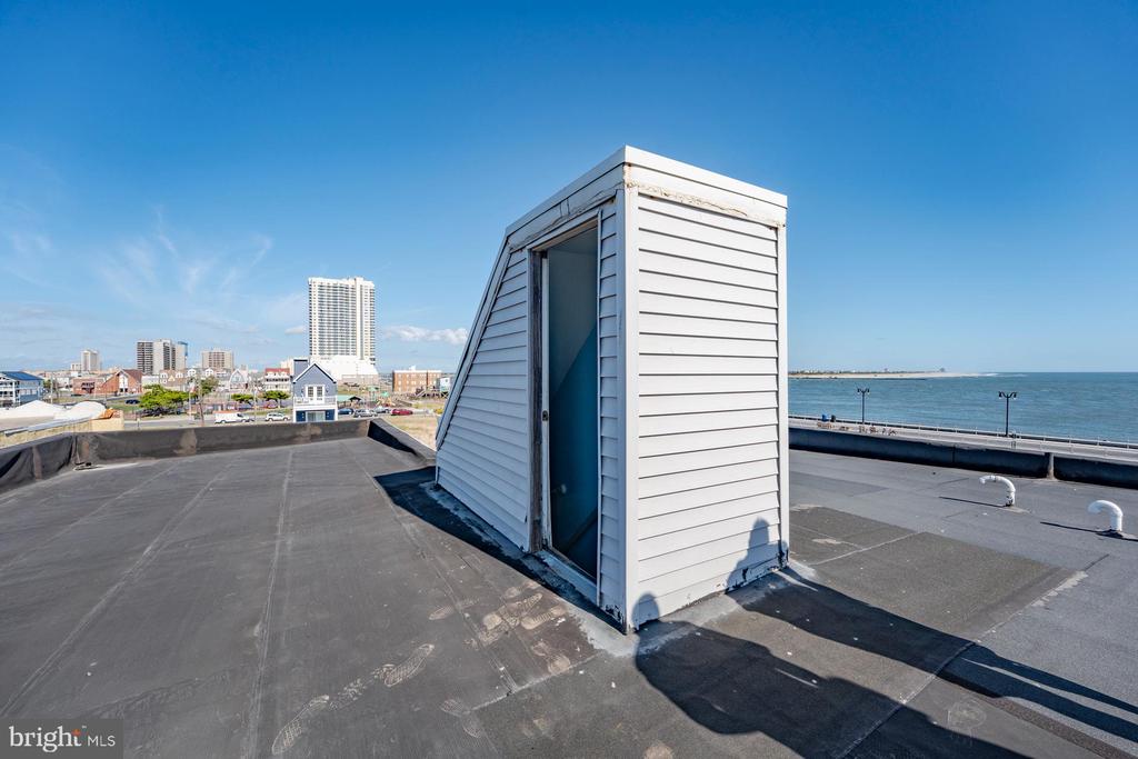 Commercial Sale in ATLANTIC CITY 5