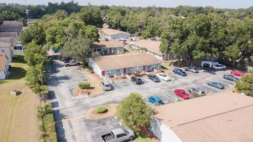 apt-27-1400 Strawberry Pl, Plant City, FL, 33563-6868 | Card Image