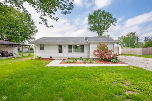 9316 N Friendship Dr, Taylorsville, IN, 47280-7787 | Card Image
