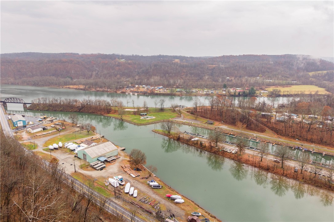 Residential Lease in East Bethlehem 3