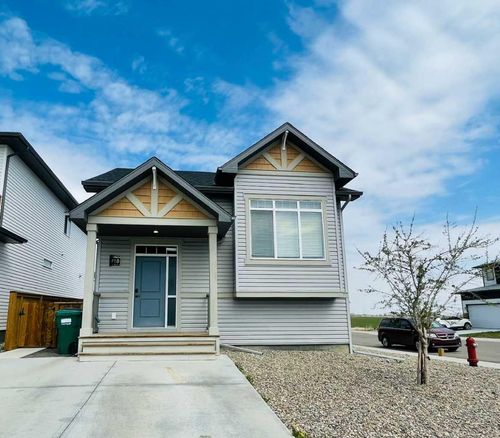 918 Greywolf Run N, Lethbridge, AB, T1H7G7 | Card Image