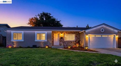 8023 Holanda Ln, Dublin, CA, 94568-1433 | Card Image