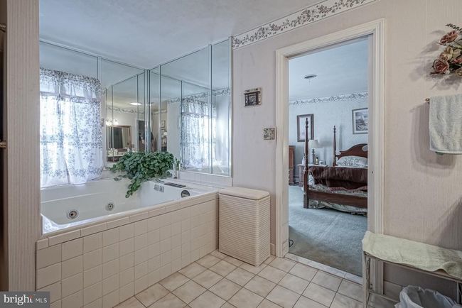 816 Hawks Bridge Rd, House other with 4 bedrooms, 3 bathrooms and null parking in MANNINGTON NJ | Image 24