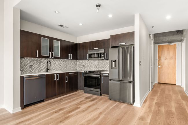 APT-302 - 600 12 Th Ave S, Condo with 2 bedrooms, 2 bathrooms and 2 parking in Nashville TN | Image 12