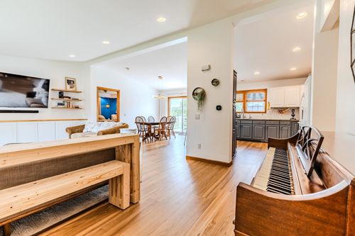 4114 12th St, Spirit Lake, IA, 51360-7622 | Card Image