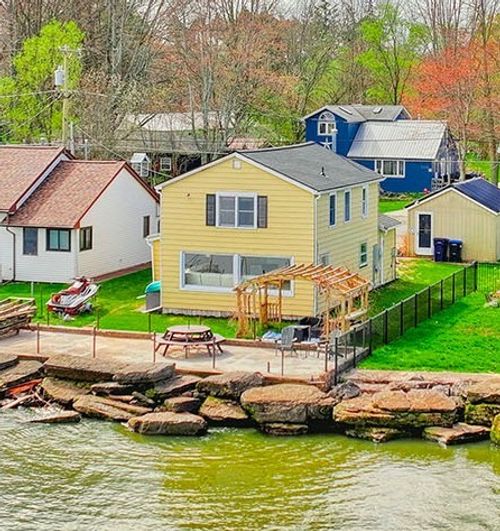 5860 W Wautoma Beach Rd, Hilton, NY, 14468-9127 | Card Image