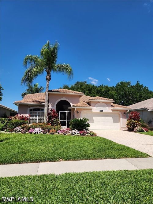 2256 Heritage Greens Dr, NAPLES, FL, 34119-3310 | Card Image