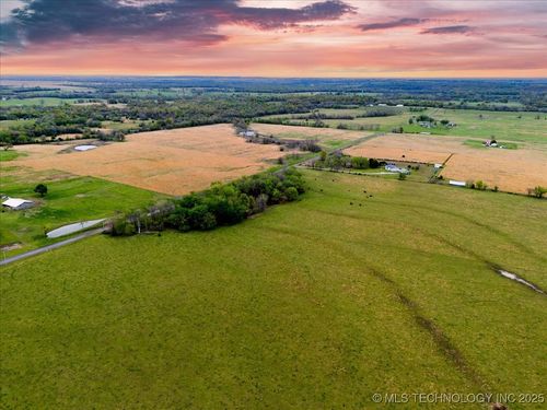 2 E 210 Rd, Vinita, OK, 74301 | Card Image