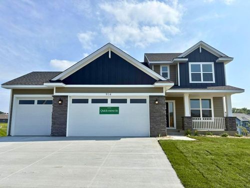 914 Milborne Ln Nw, Rochester, MN, 55901-3304 | Card Image