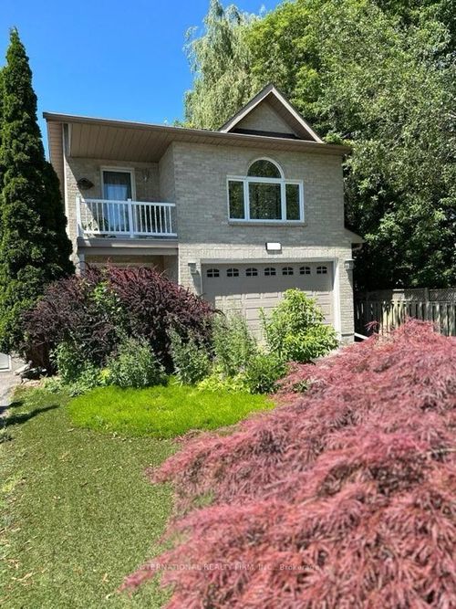 276 Sheridan Crt, Newmarket, ON, L3Y8P9 | Card Image