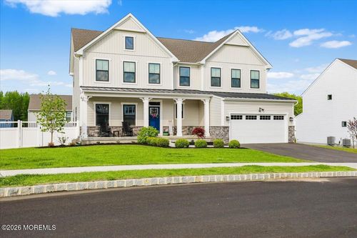 7 Patriot St, Farmingdale, NJ, 07727-4048 | Card Image