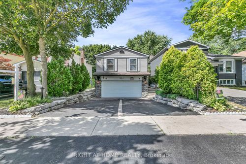 168 Springhead Gdns, Richmond Hill, ON, L4C5C6 | Card Image