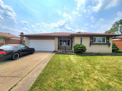 11618 Highland Dr, Warren, MI, 48089-1237 | Card Image