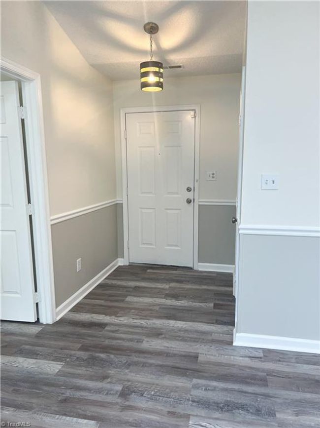 5506 Greenfield Way, House other with 3 bedrooms, 2 bathrooms and null parking in Mc Leansville NC | Image 4
