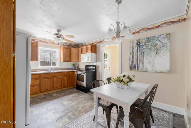 2012 Euclid Ave, House other with 3 bedrooms, 2 bathrooms and null parking in Bristol VA | Image 12