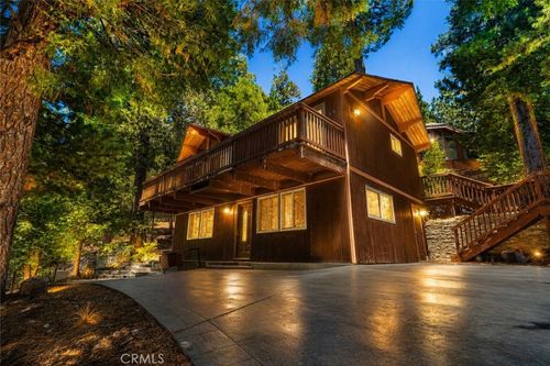 392 Pioneer Rd, Lake Arrowhead, CA, 92352 | Card Image
