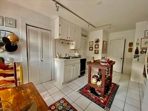 314-314 Conant Rd, Weston, MA, 02493-1755 | Card Image