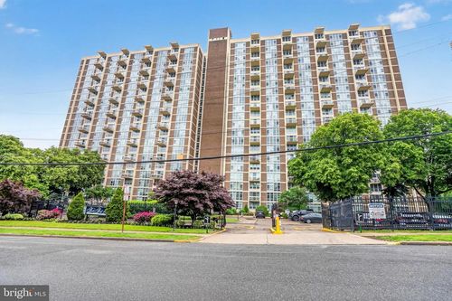 911-3600 Conshohocken Ave, PHILADELPHIA, PA, 19131-5318 | Card Image