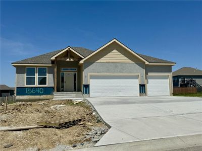 15640 Sheridan Court, House other with 4 bedrooms, 3 bathrooms and null parking in Basehor KS | Image 1